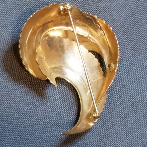 VTG Coro brooch brushed silver on gold tones seashell - Picture 7 of 9